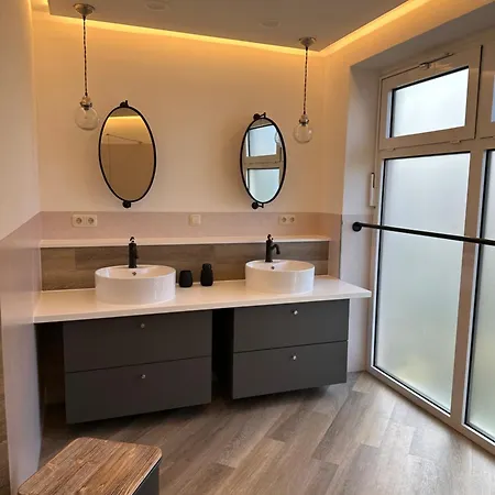Apartment Cafe Ilse - *