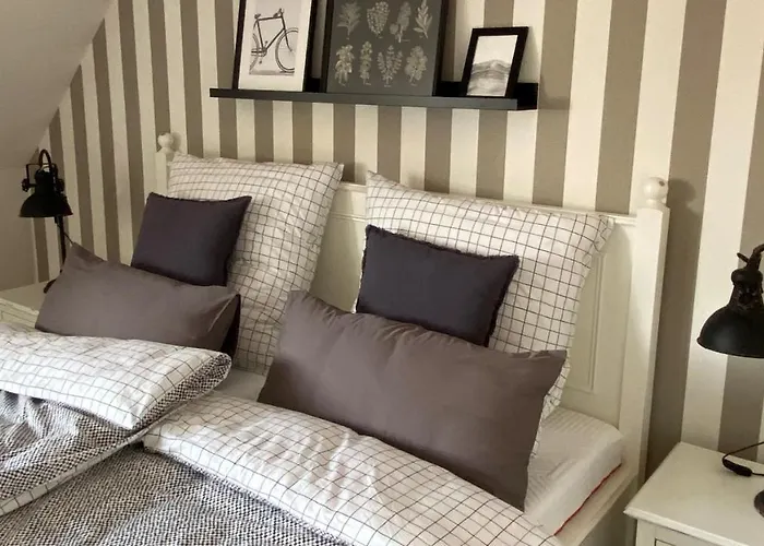 Apartman Cafe Ilse - *