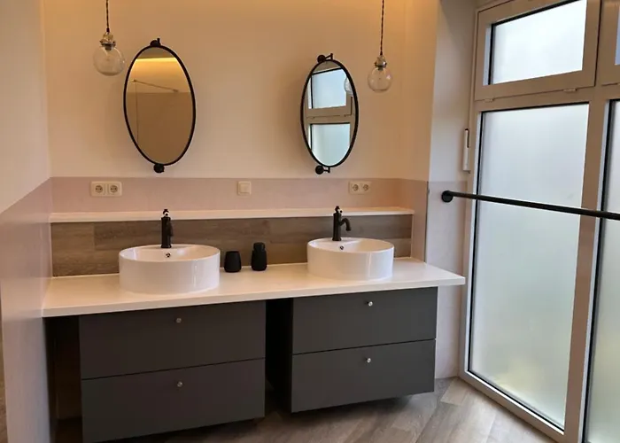 Apartman Cafe Ilse - *